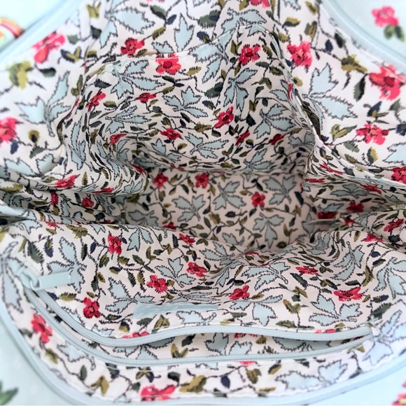 Vera Bradley Glenna satchel in Water bouquet. - Picture 3 of 6